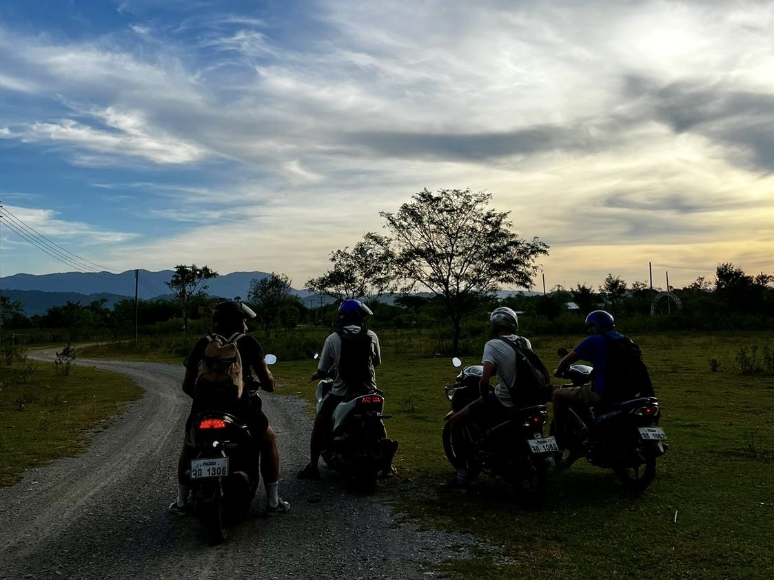 Riding the Thakhek Loop in Laos with some other travellers